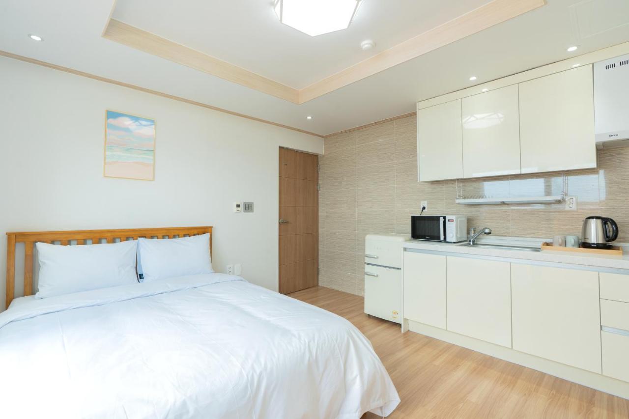 Ocean Palade Hotel Чеджудо Экстерьер фото