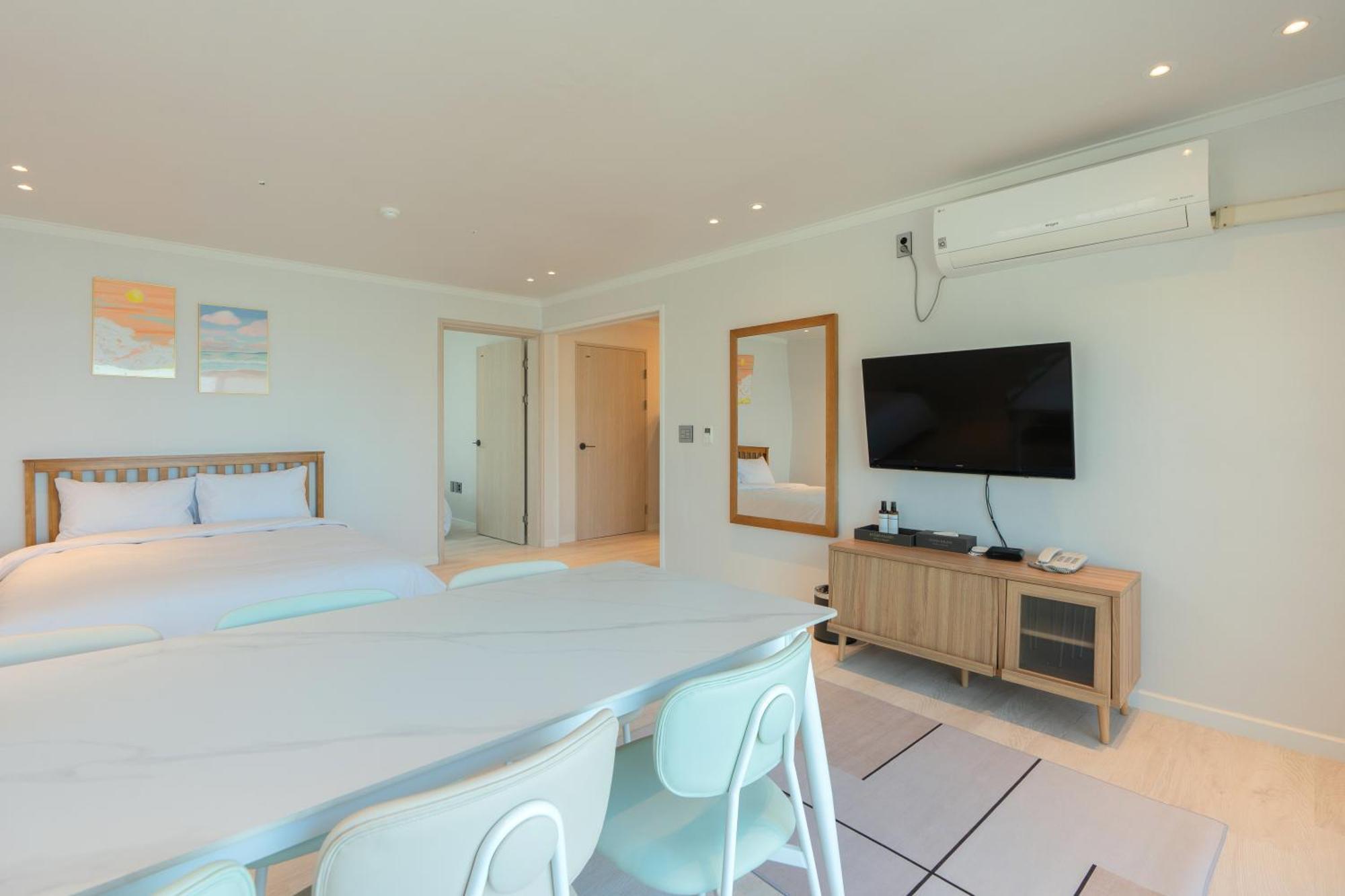 Ocean Palade Hotel Чеджудо Экстерьер фото