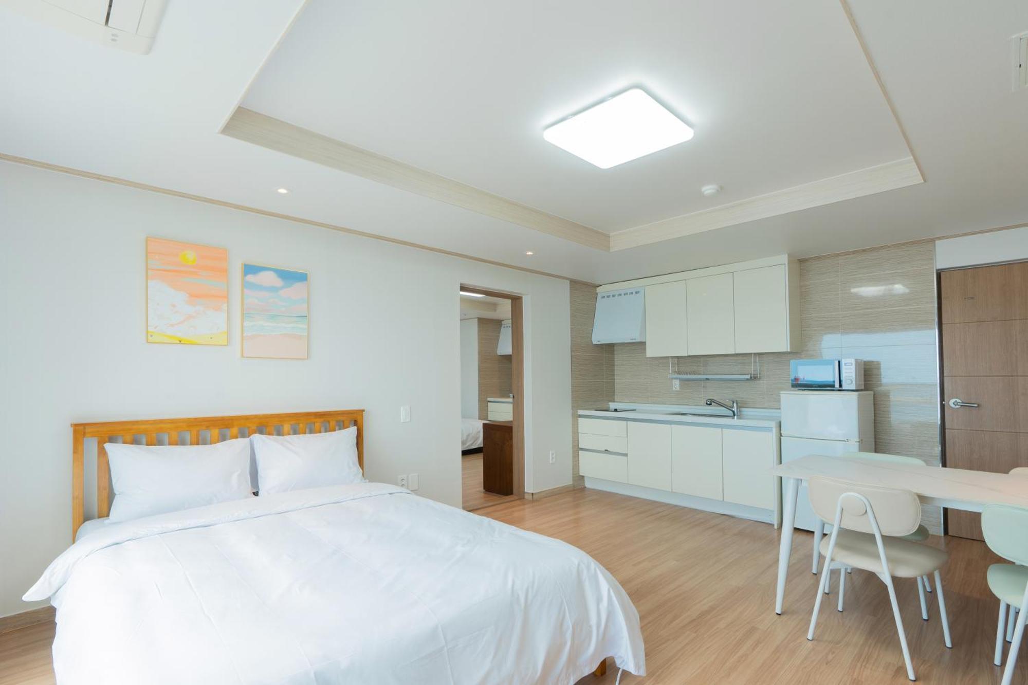 Ocean Palade Hotel Чеджудо Экстерьер фото