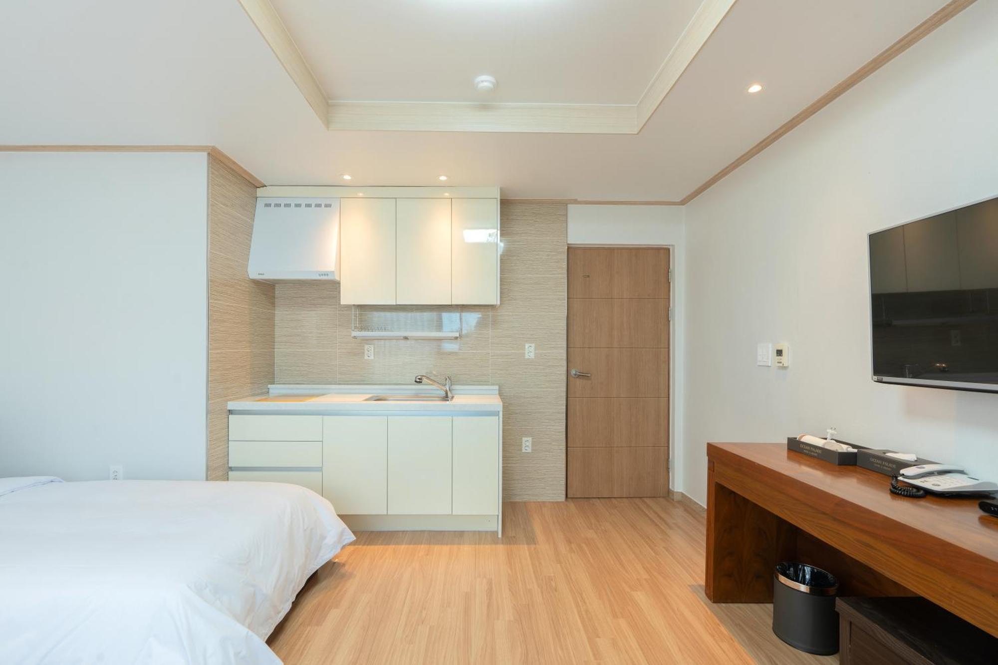 Ocean Palade Hotel Чеджудо Экстерьер фото